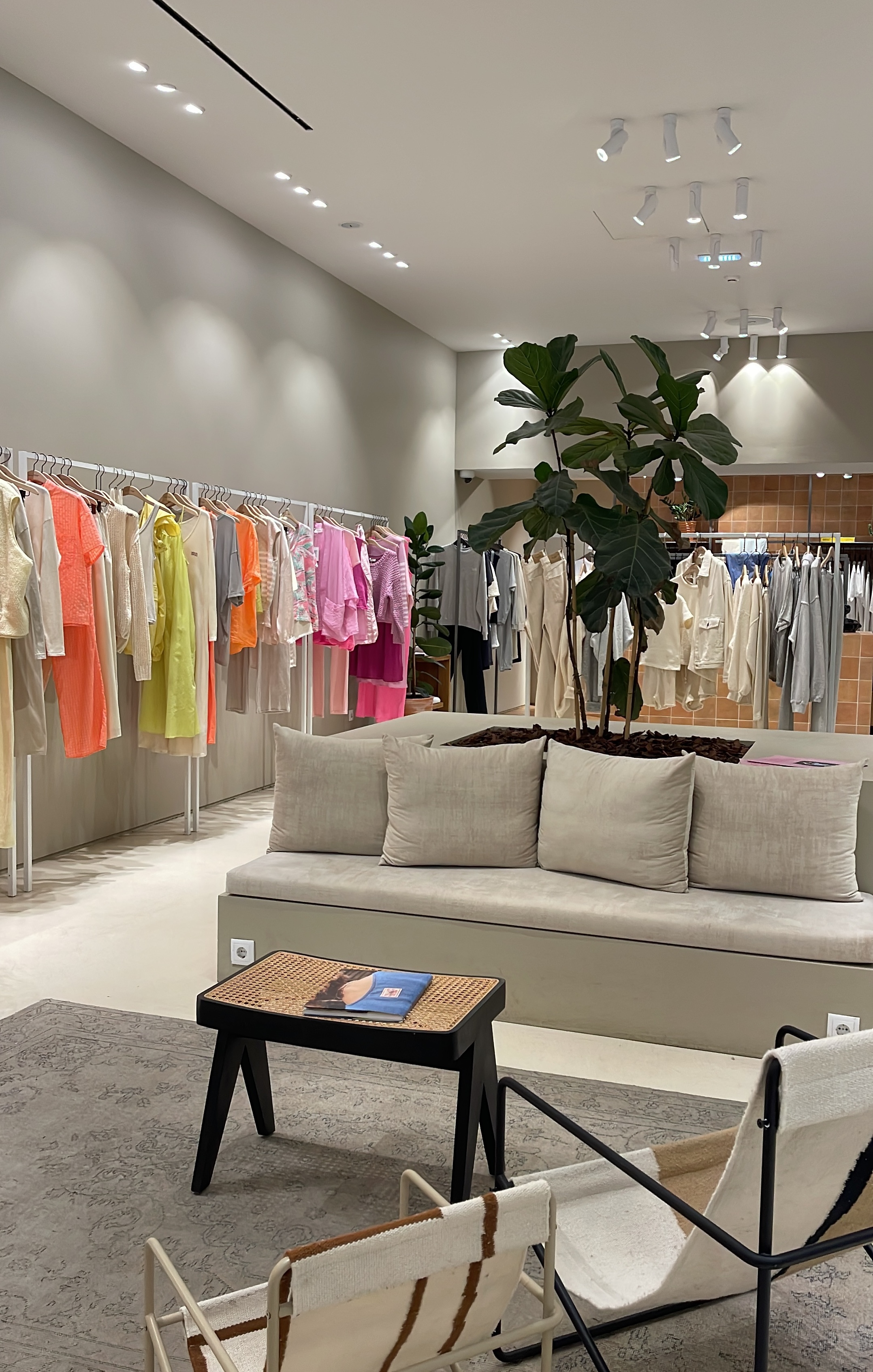Rénovation d'une boutique par CBTA Rénovation
